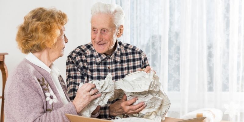 Downsizing a Home: Tips for a Stress-Free Move to Senior Living